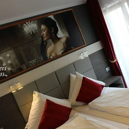 호텔 Rheinhotel Lilie 3*